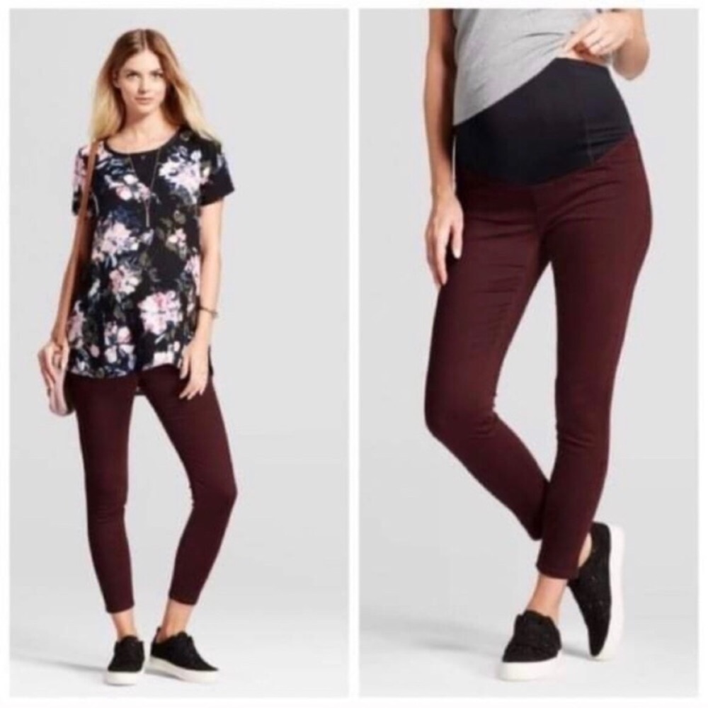 NWT Ingrid & Isabel Maternity Red Corduroy Skinny Jeans